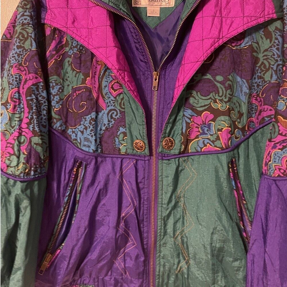 Gallery Sport Vtg Ski Jacket S Wind Breaker Peacock Quilted Paisley Purple Green - Picture 3 of 9